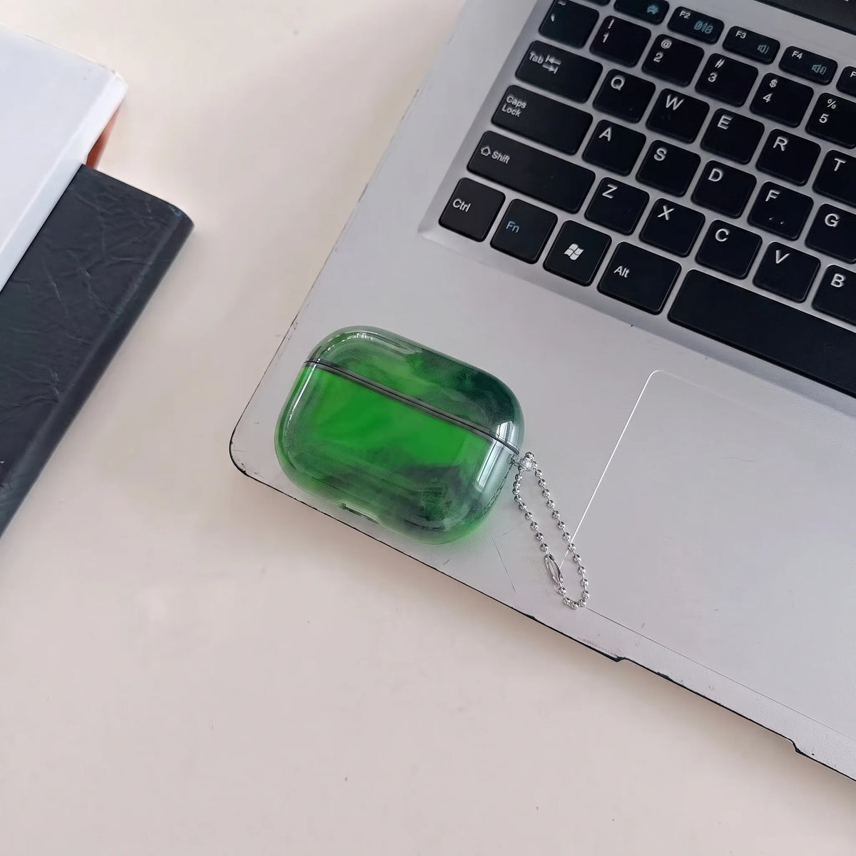NOCTURNE GREEN CASE